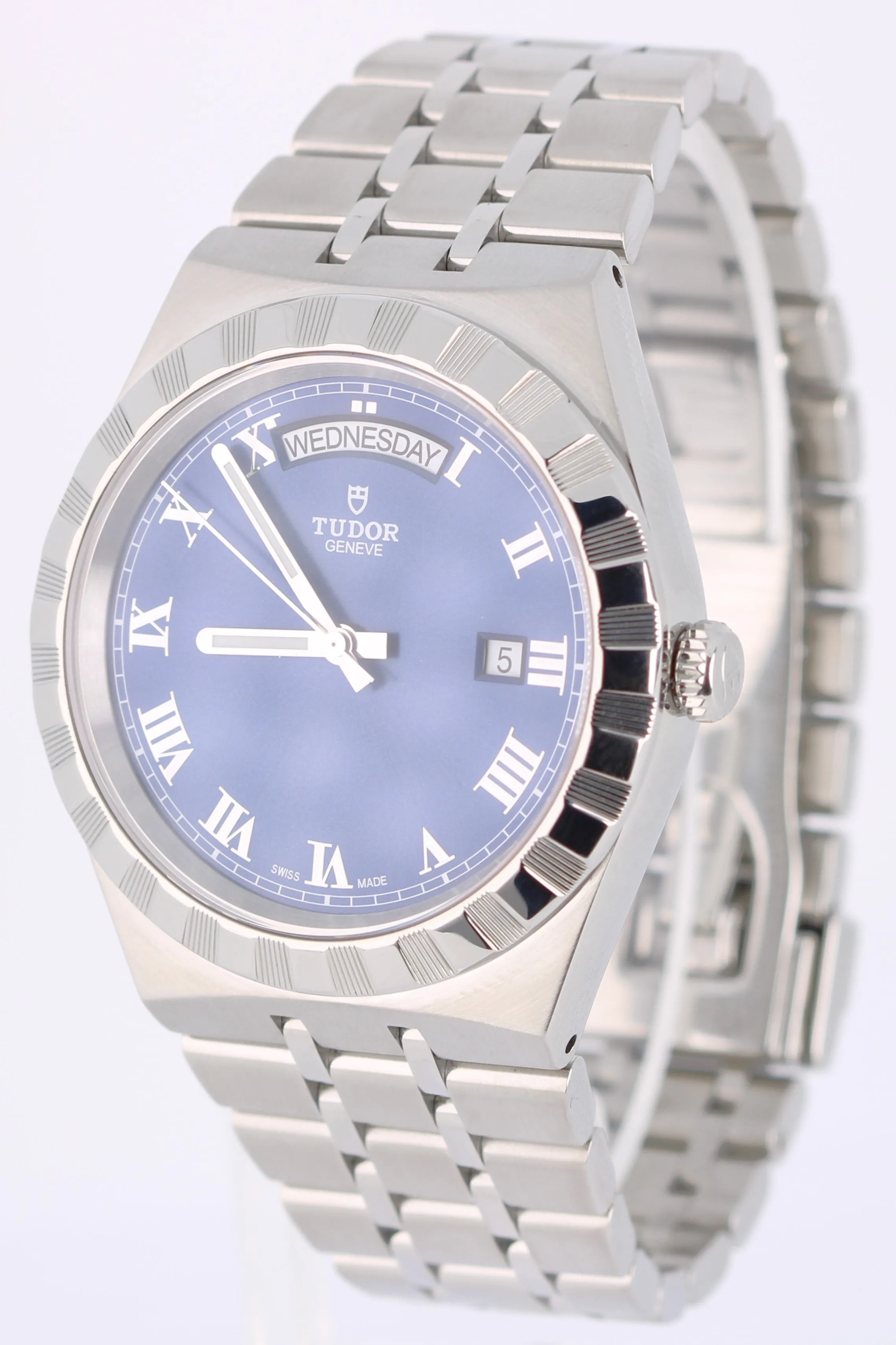 2022 PAPERS Tudor Royal Day Date Stainless Steel Blue 41mm 28600 Automatic Watch
