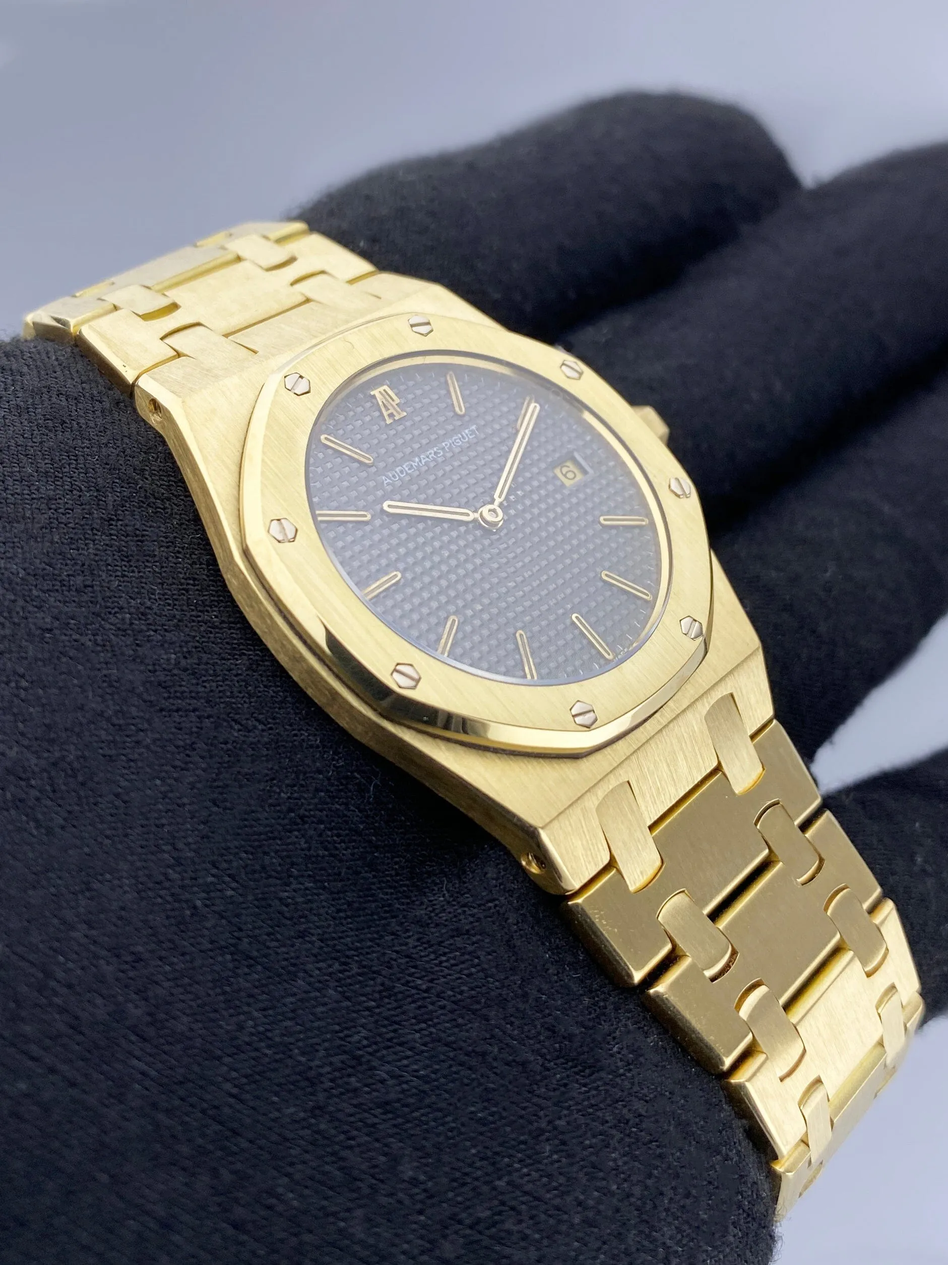 Audemars Piguet Royal Oak 56175BA Gray Dial 18K Yellow Gold Ladies Watch
