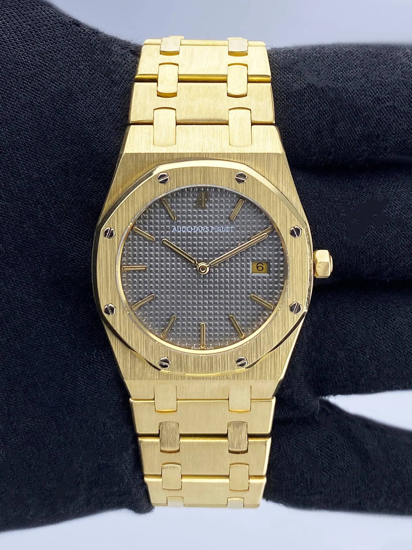 Audemars Piguet Royal Oak 56175BA Gray Dial 18K Yellow Gold Ladies Watch