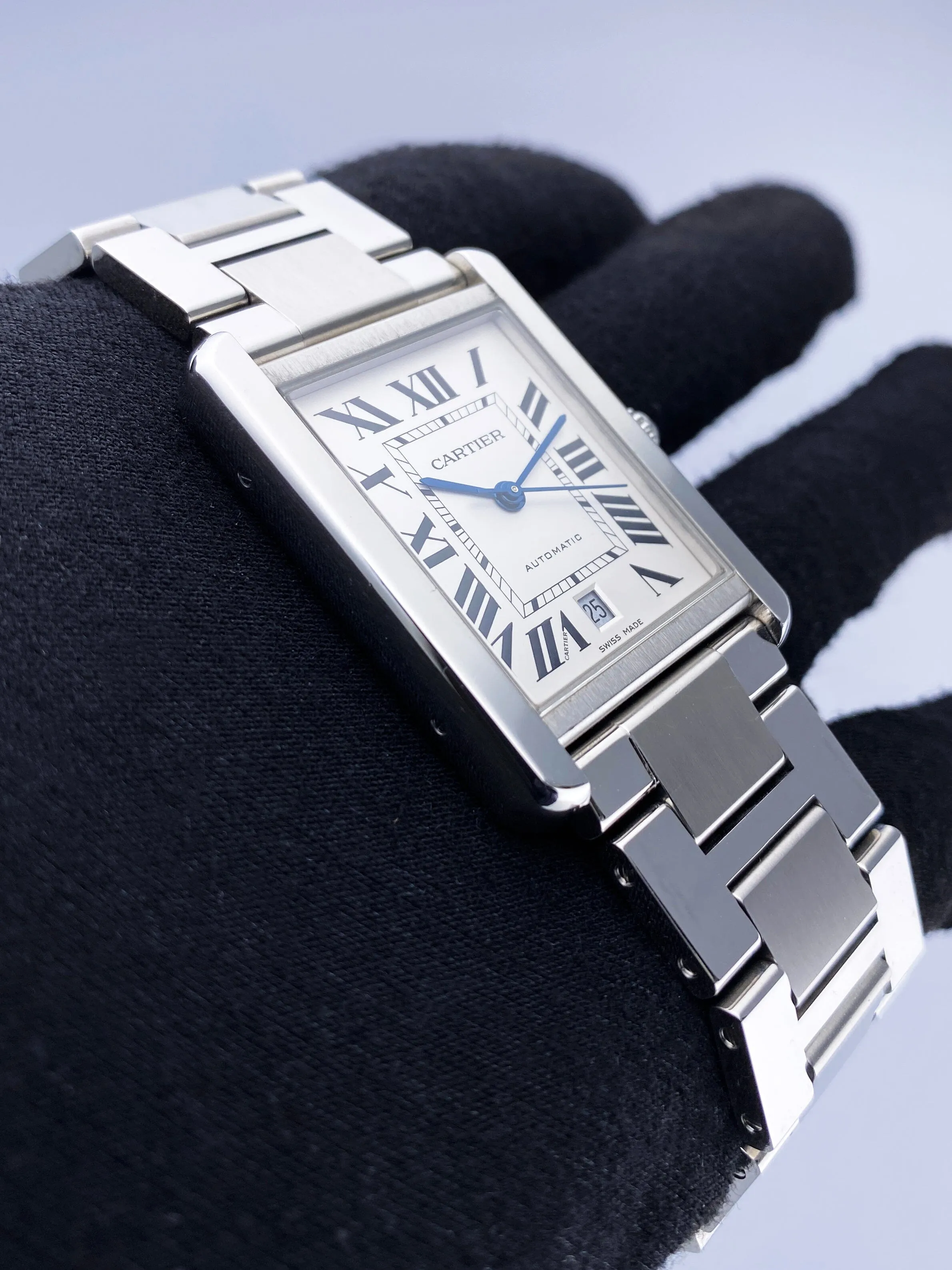Cartier Tank Solo XL W5200028 Stainless Steel Mens Watch Box Papers