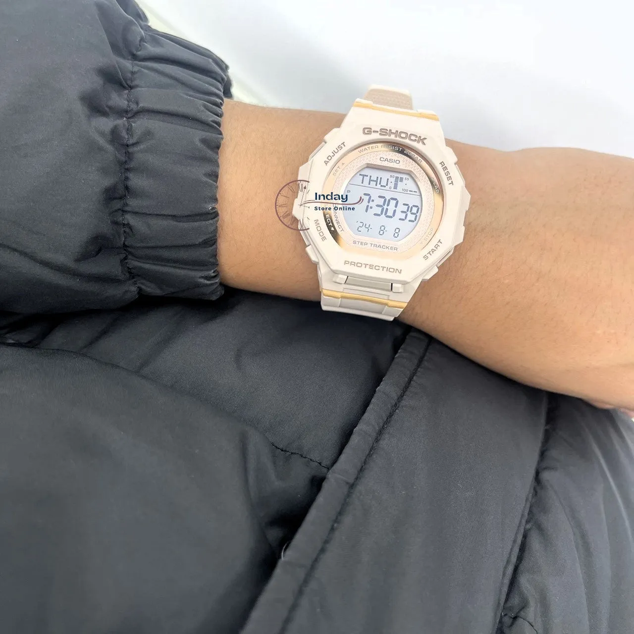 Casio G-Shock Women's Watch GMD-B300-4 G-Squad Bio-based Resin Shock Resistant Mobile link Bluetooth