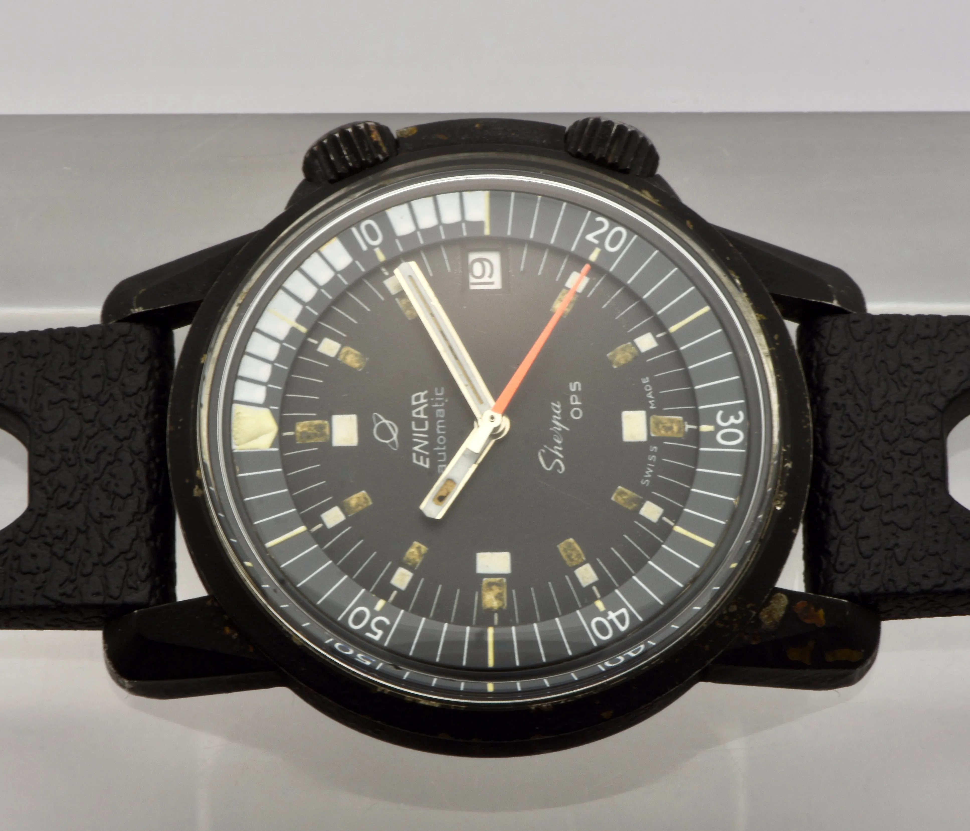 Enicar Sherpa Ops, Ref. 144/35/03A