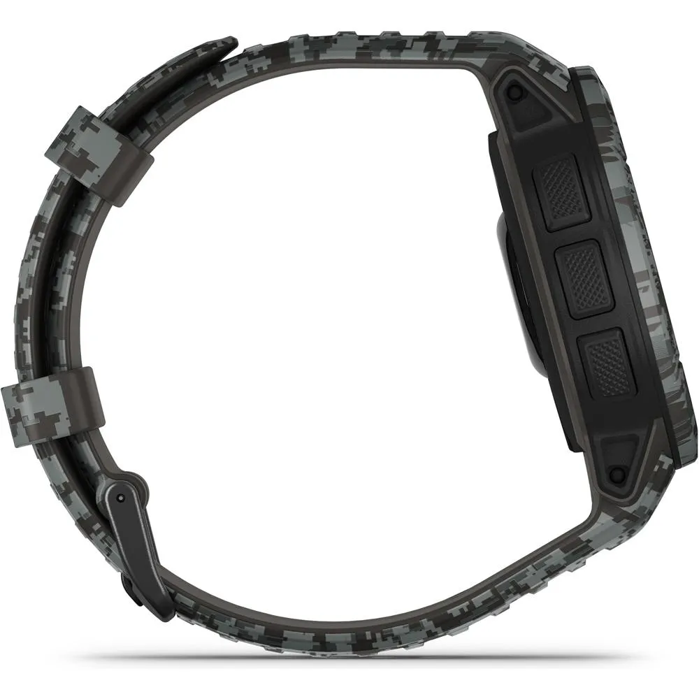 Garmin Instinct 2 Camo Edition GPS Smartwatch/Fitness Tracker   Accessories Bundle