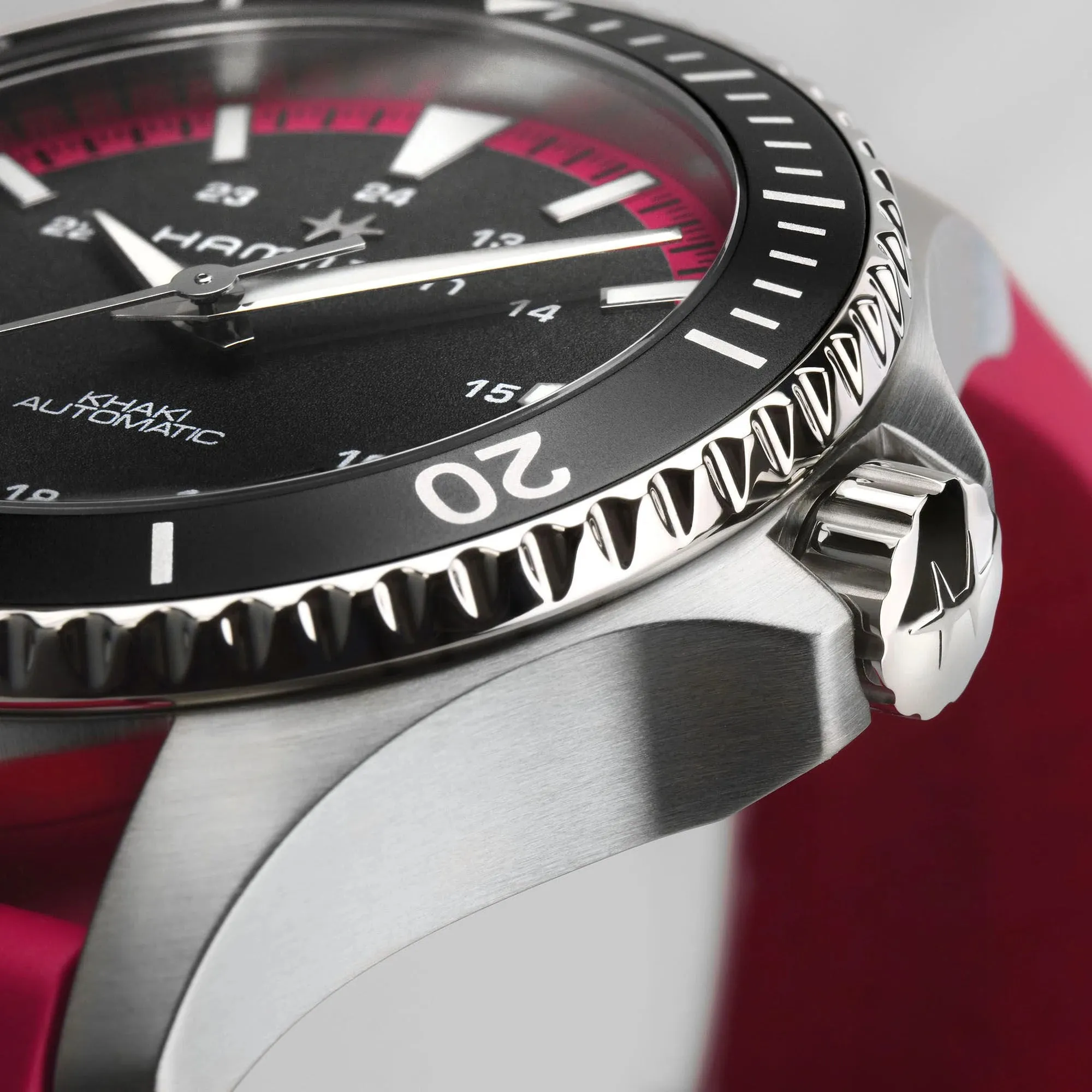 HAMILTON - Khaki Navy Scuba Auto | H82395330
