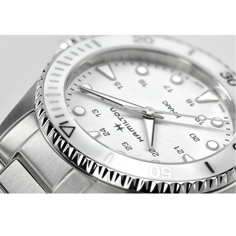 HAMILTON - Khaki Navy Scuba Quartz | H82221110