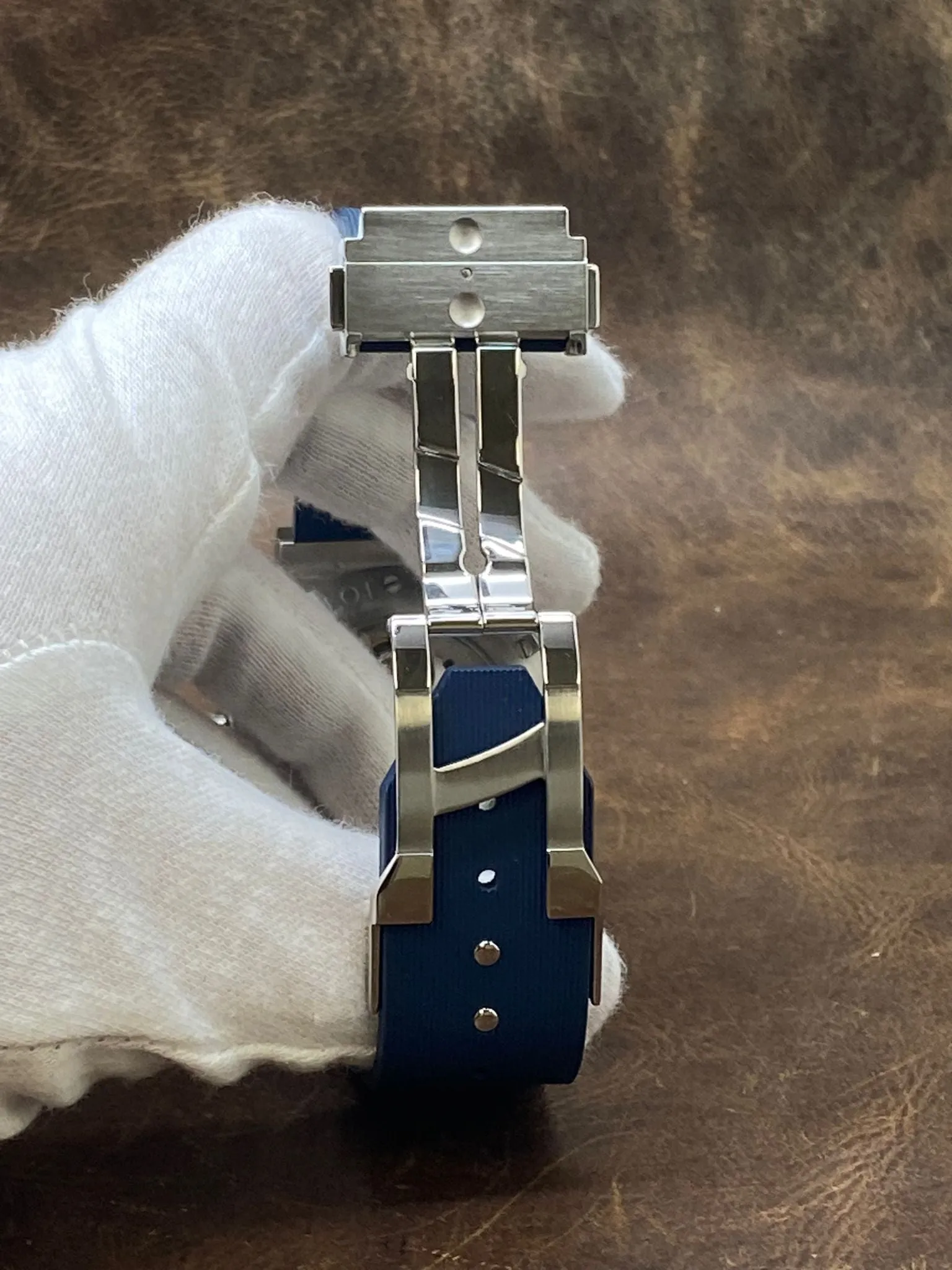Hublot Classic Fusion 45mm Titanium 511.NX.7170.LR Blue Dial Automatic Men's Watch