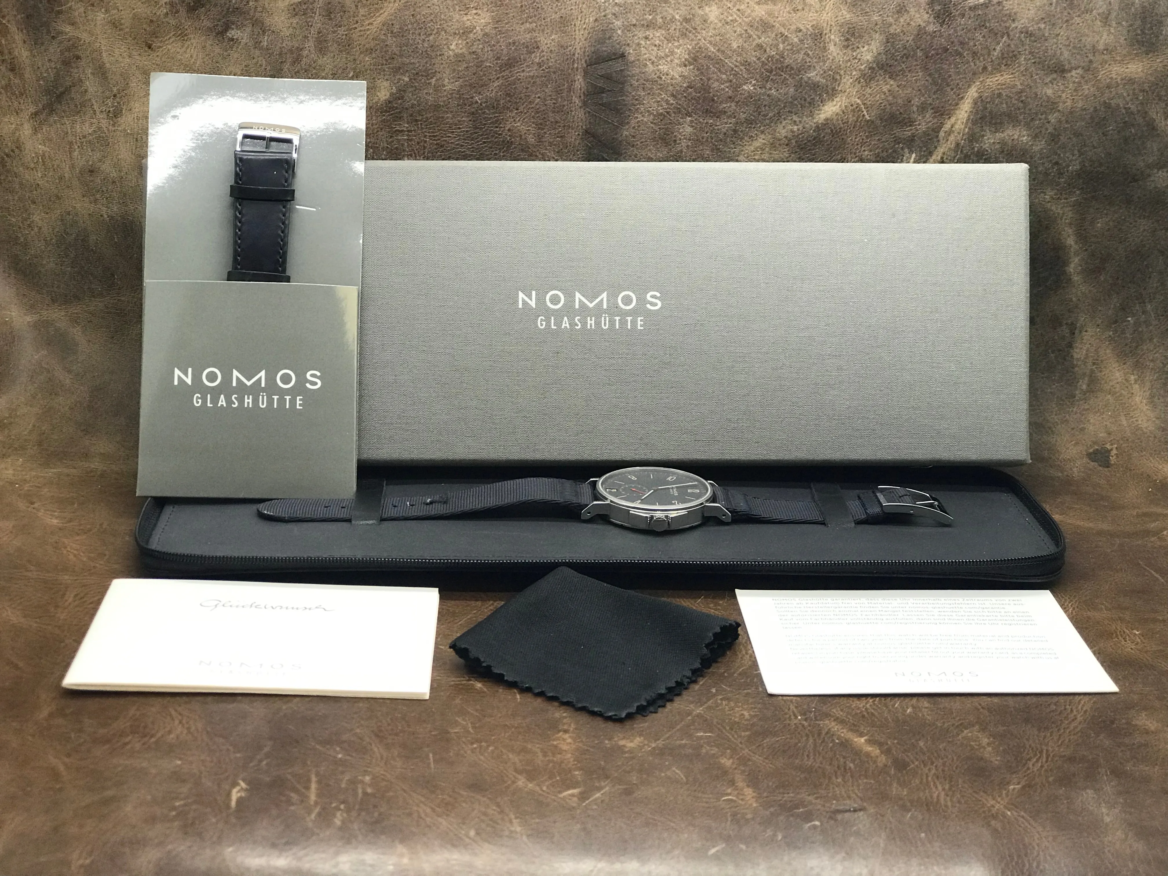 Nomos Ahoi Atlantik Datum 553 Navy Blue Dial Automatic Men's Watch
