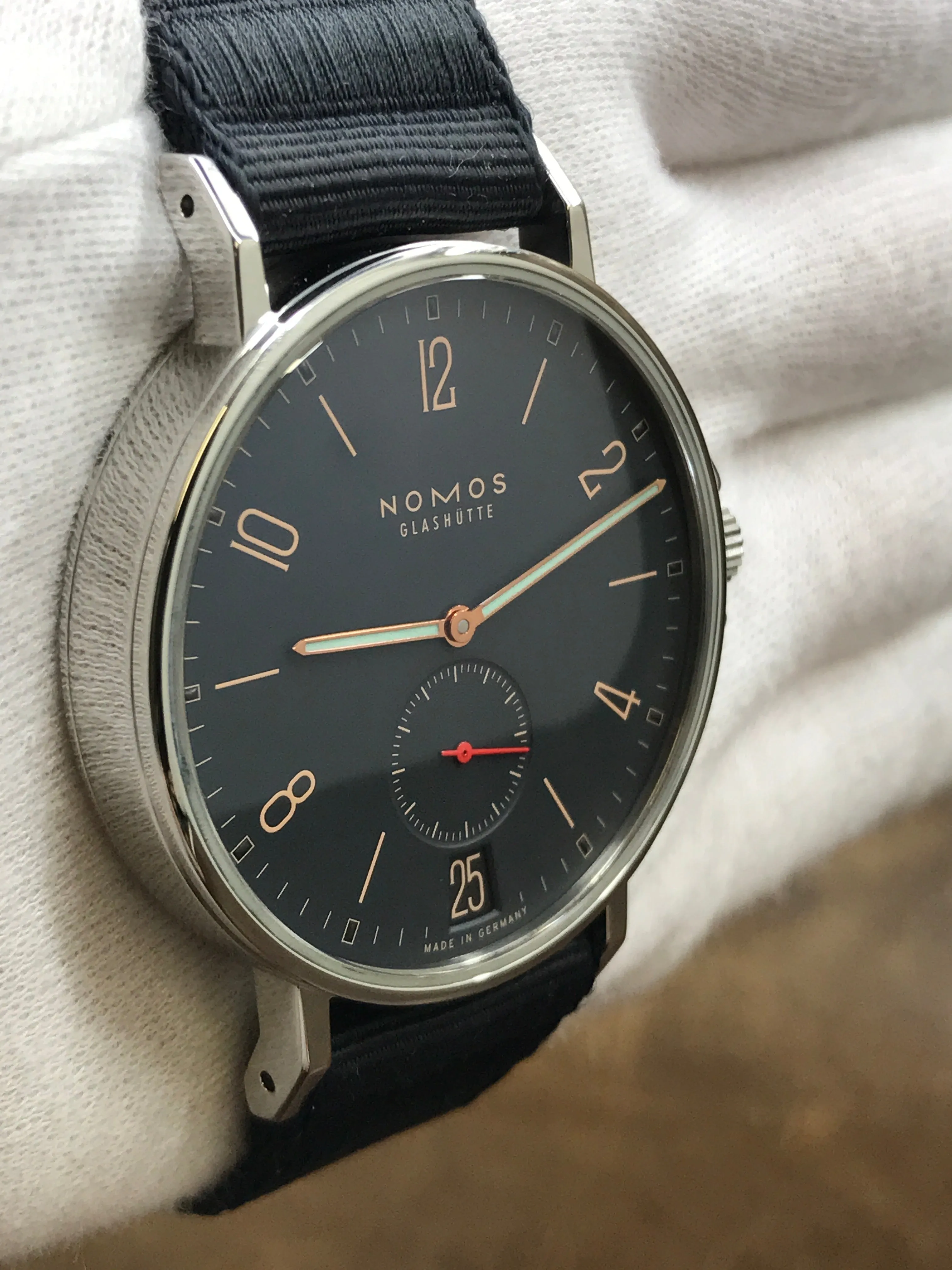 Nomos Ahoi Atlantik Datum 553 Navy Blue Dial Automatic Men's Watch