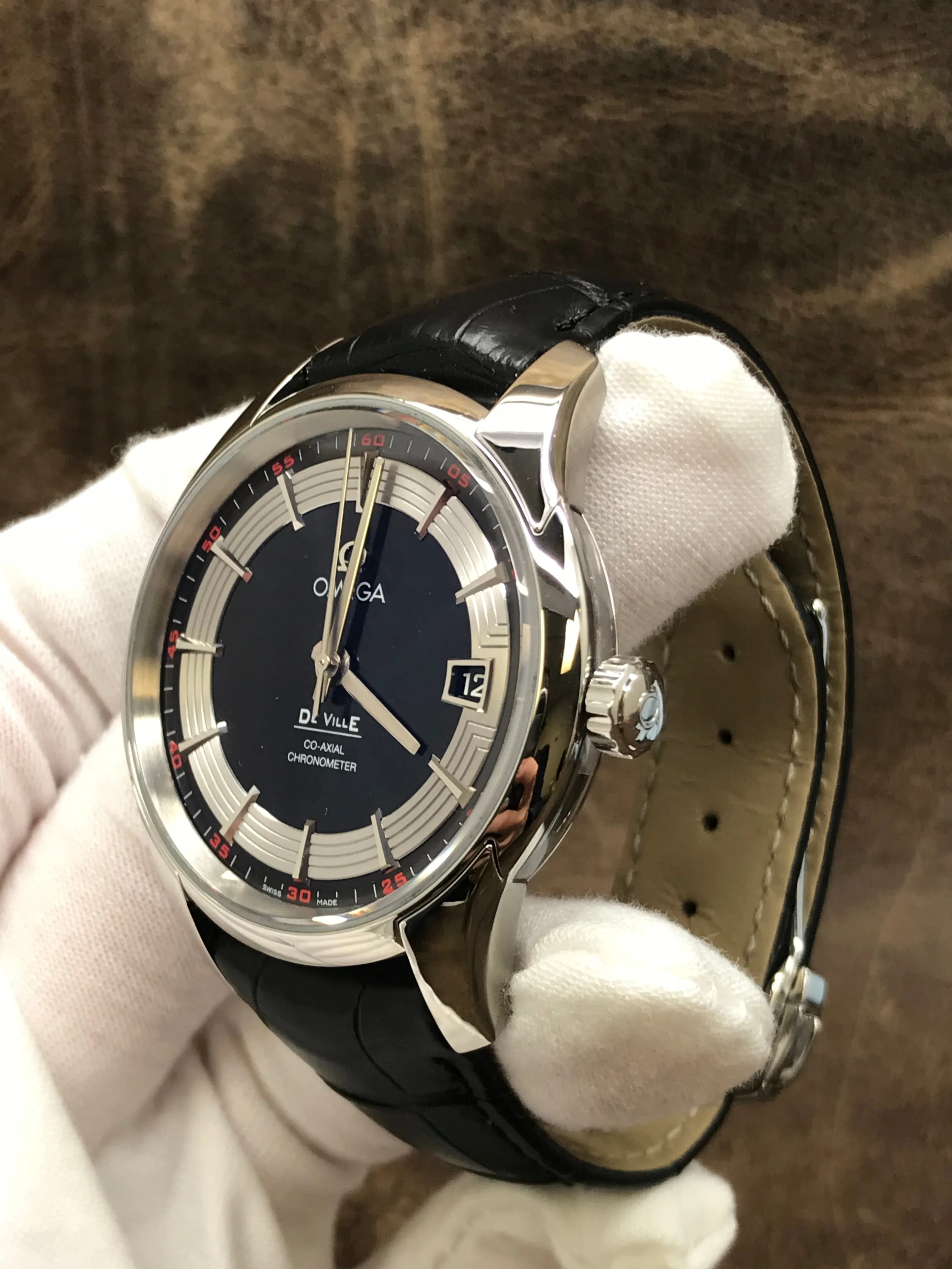 Omega De Ville Hour Vision 431.33.41.21.01.001 Black & Silver Dial Automatic Men's Watch