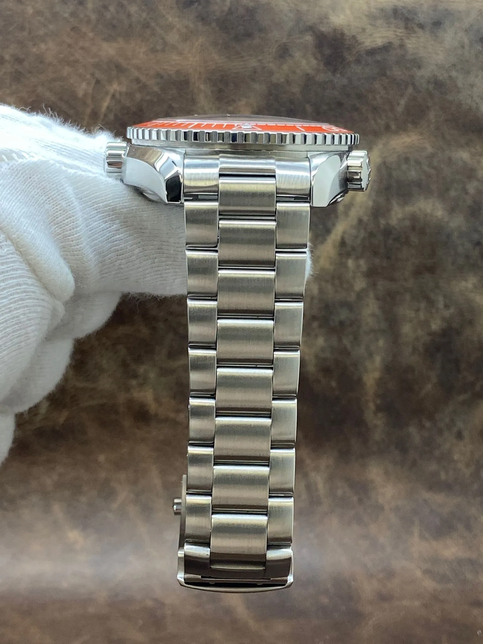 Omega SEAMASTER PLANET OCEAN 600M 43.5mm 215.30.44.21.04.001  White Dial Automatic Men's Watch