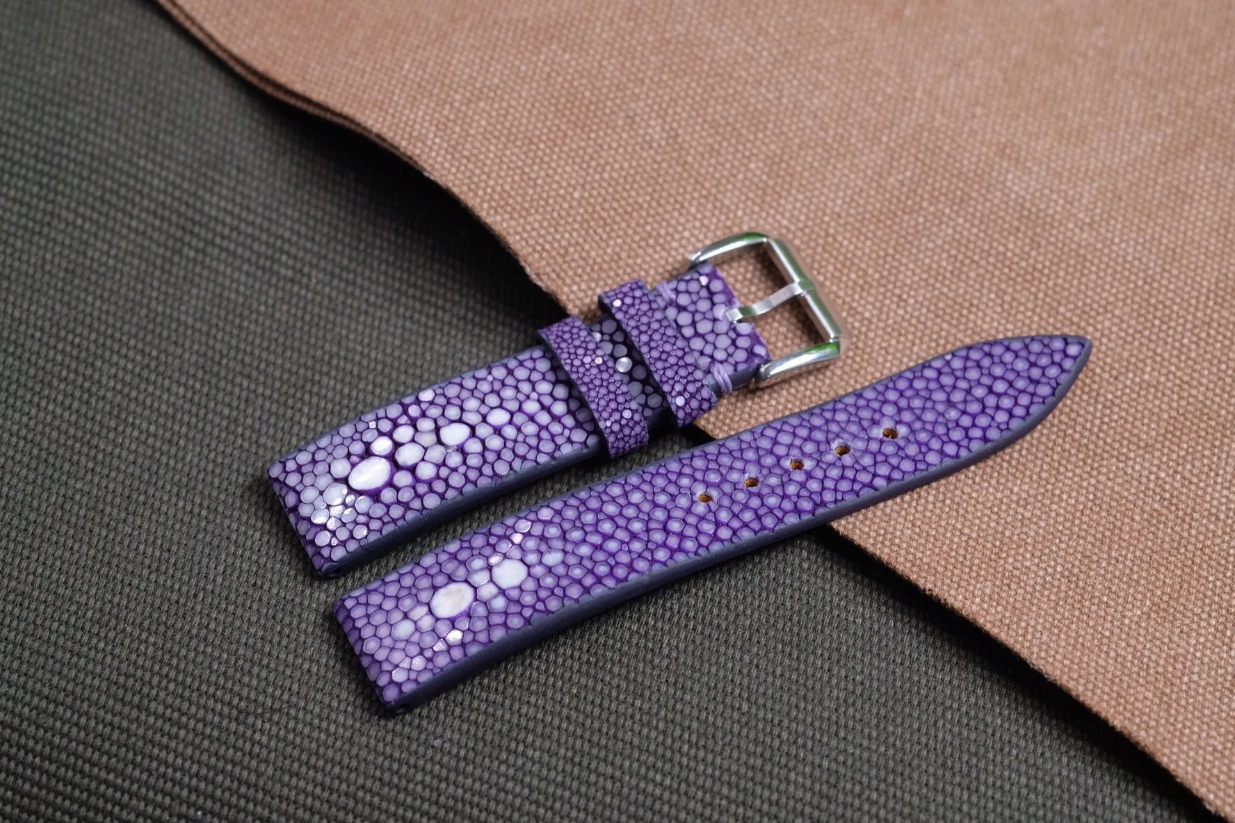 Purple double pearl stingray strap