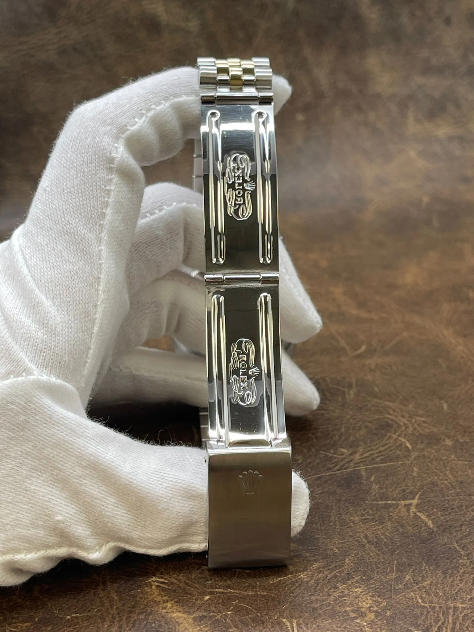 Rolex Datejust 36mm 16233 Champagne Diamond Dial Automatic Watch