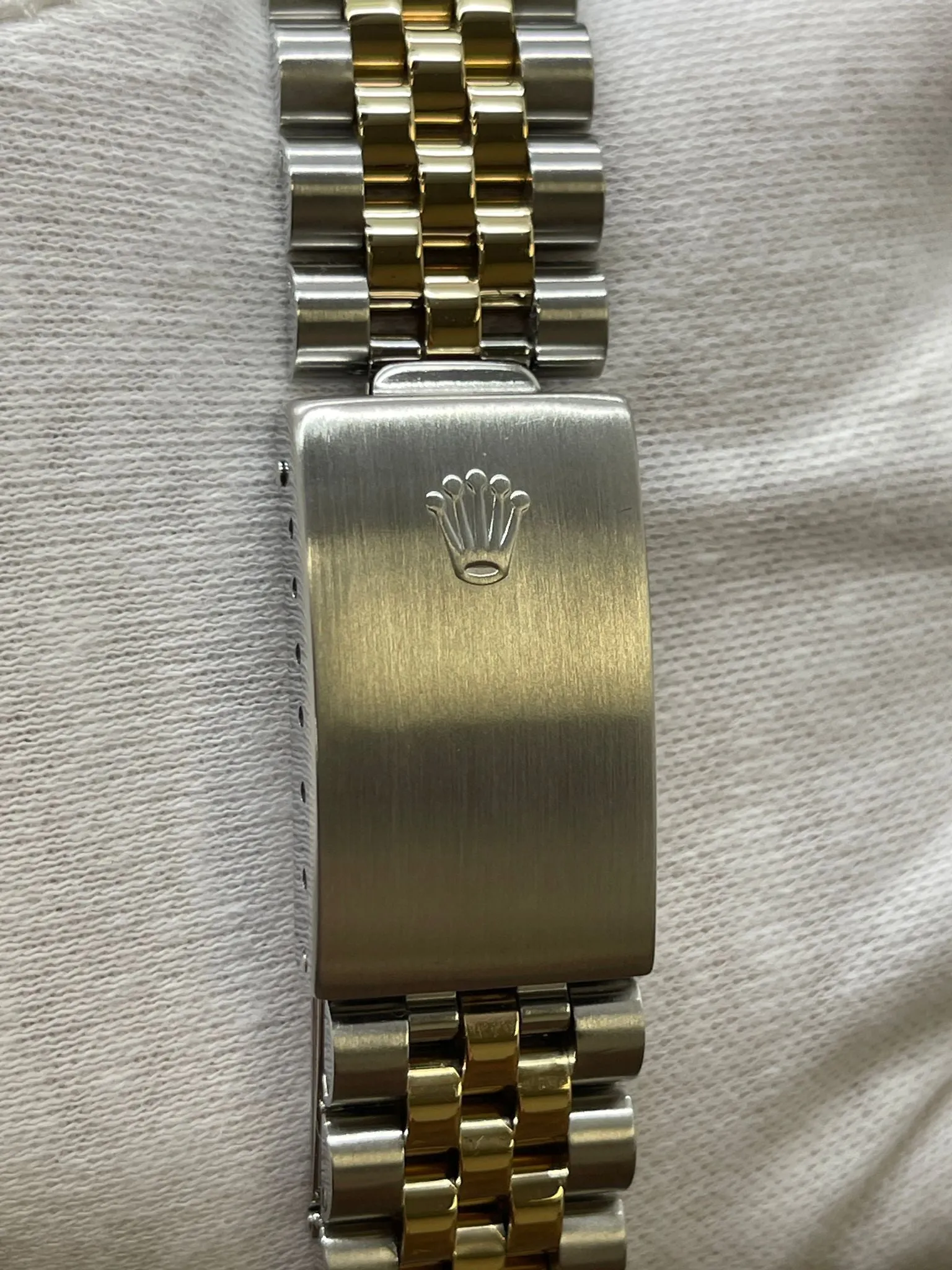 Rolex Datejust 36mm 16233 Champagne Diamond Dial Automatic Watch