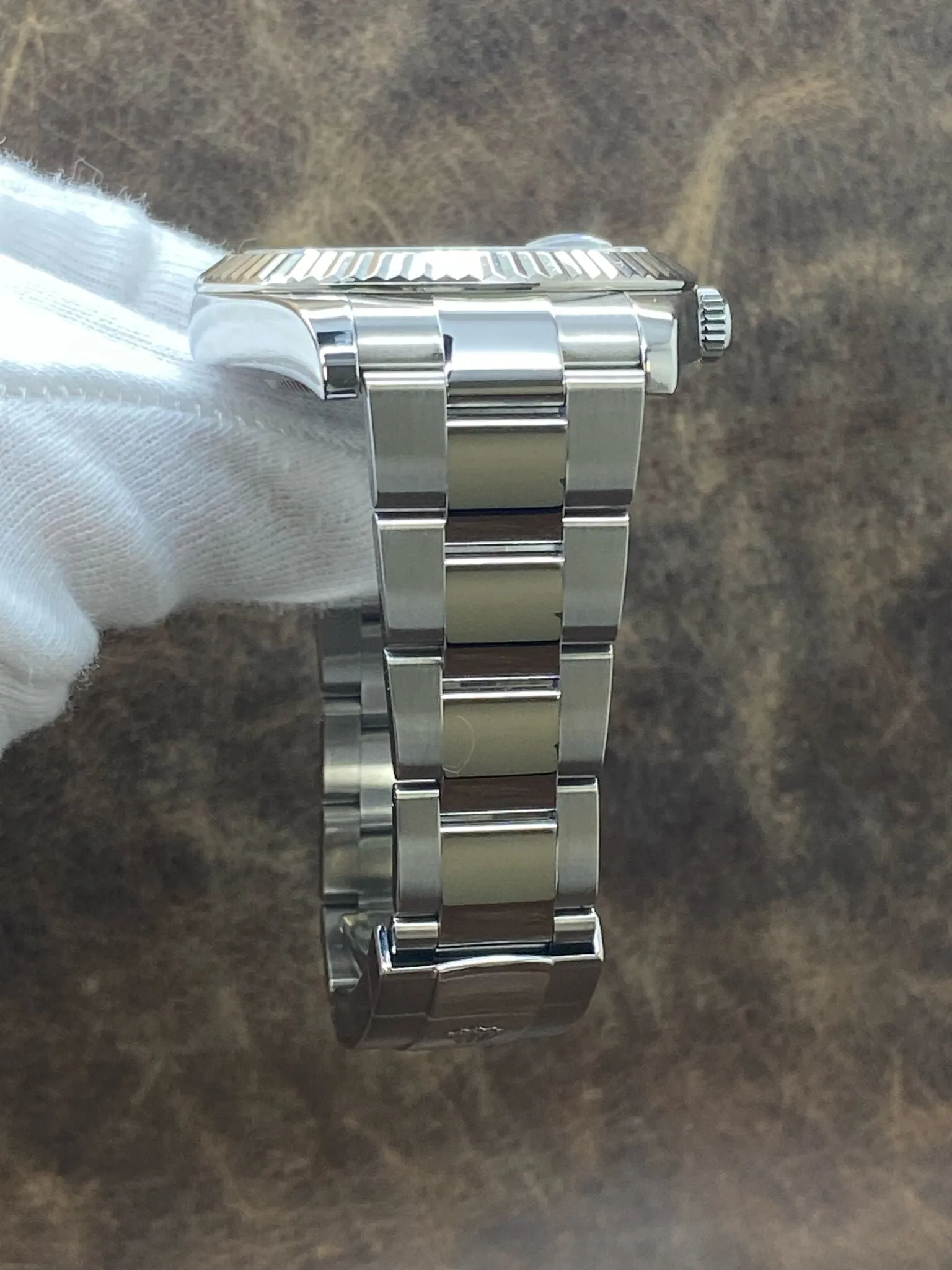 Rolex Datejust II 41mm 116334 Rhodium Diamond Dial Automatic Men's Watch