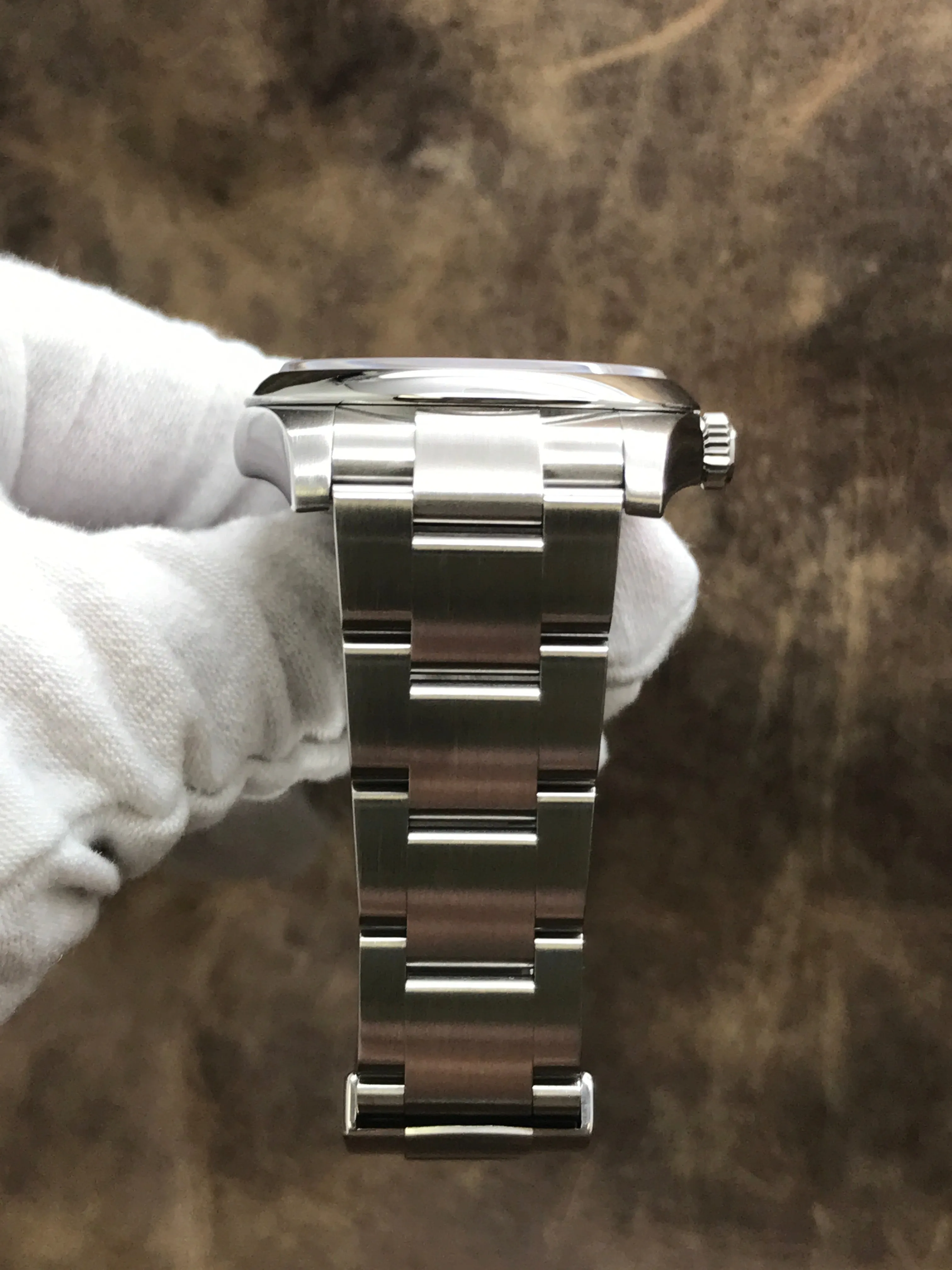 Rolex Oyster Perpetual 36mm 116000 Red Grape Dial Automatic Watch