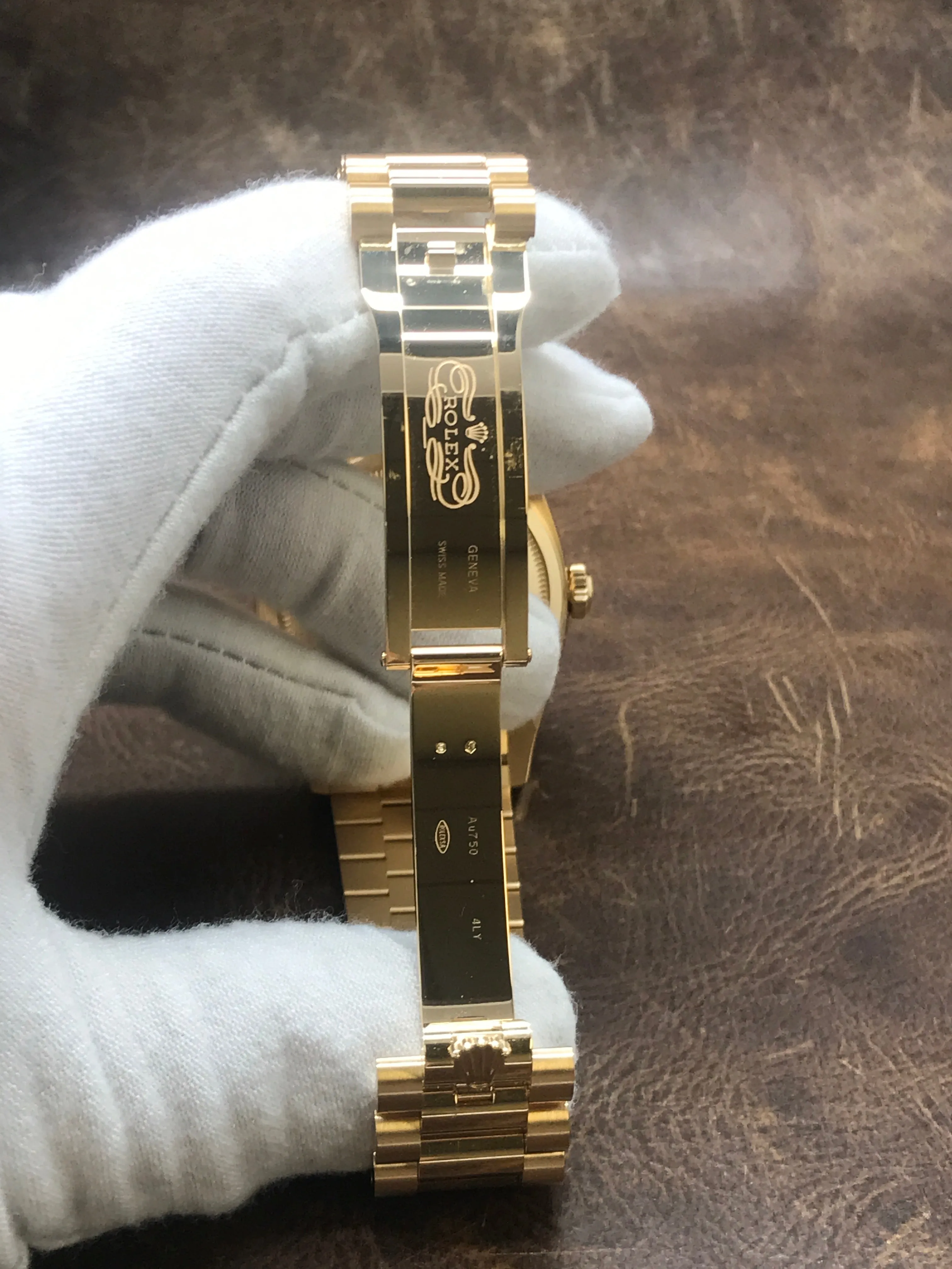 Rolex President Day Date 36mm 128238 Green Ombre Diamond Dial Automatic Watch