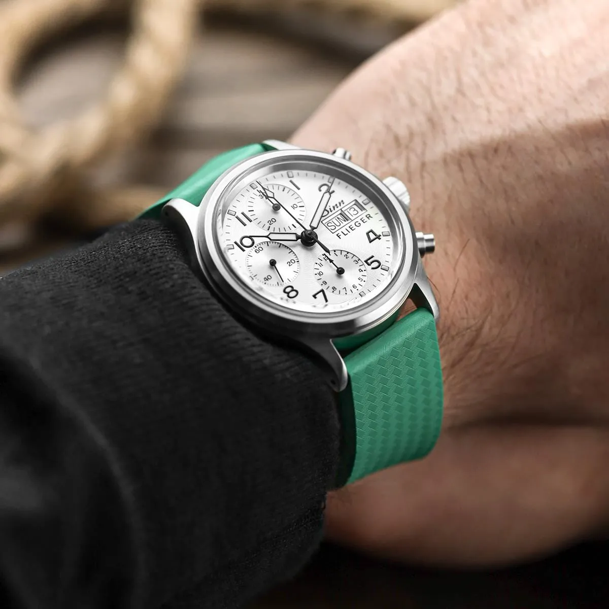 WatchGecko 400 Italian Rubber Divers Reversible Watch Strap - Military Green - IP Black
